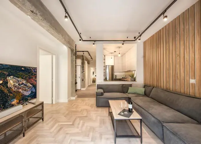 Lux Apartment In Pagrati